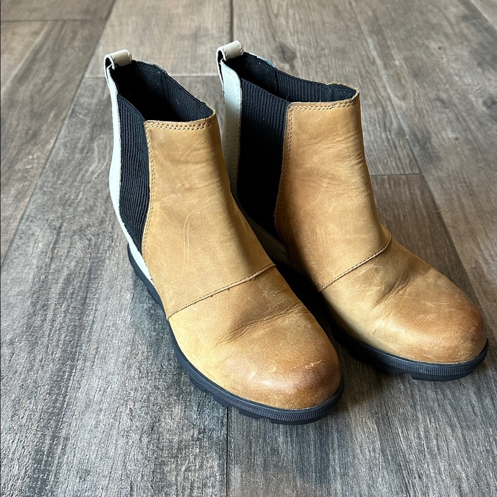 Sorel Joan of Arctic Chelsea Wedge II Camel Brown Size 8